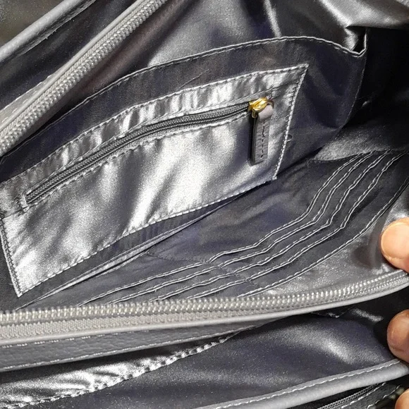 NWOT Joy & Iman periwinkle/lavender designer handbag. - Picture 6 of 13